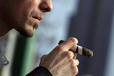 facts about smoking cigars